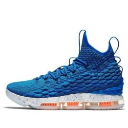 Nike LeBron 15 - Chaussure Signature Ultime